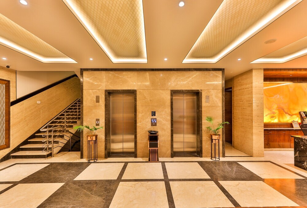 Бангалор: Hotel Vbr Grand Inn