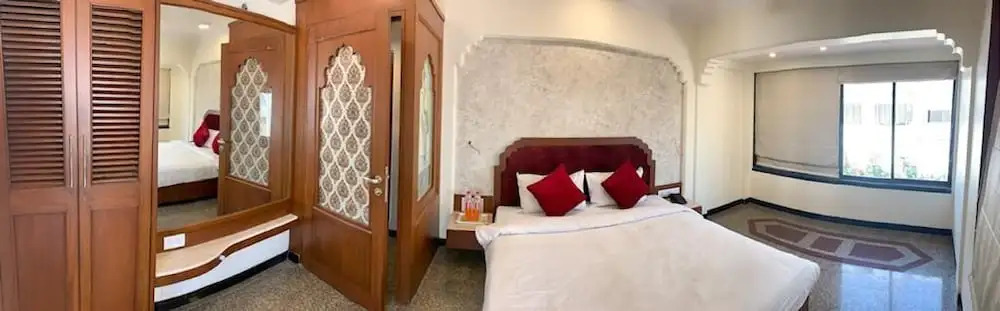 Лонавала: Purohit Holiday Resort