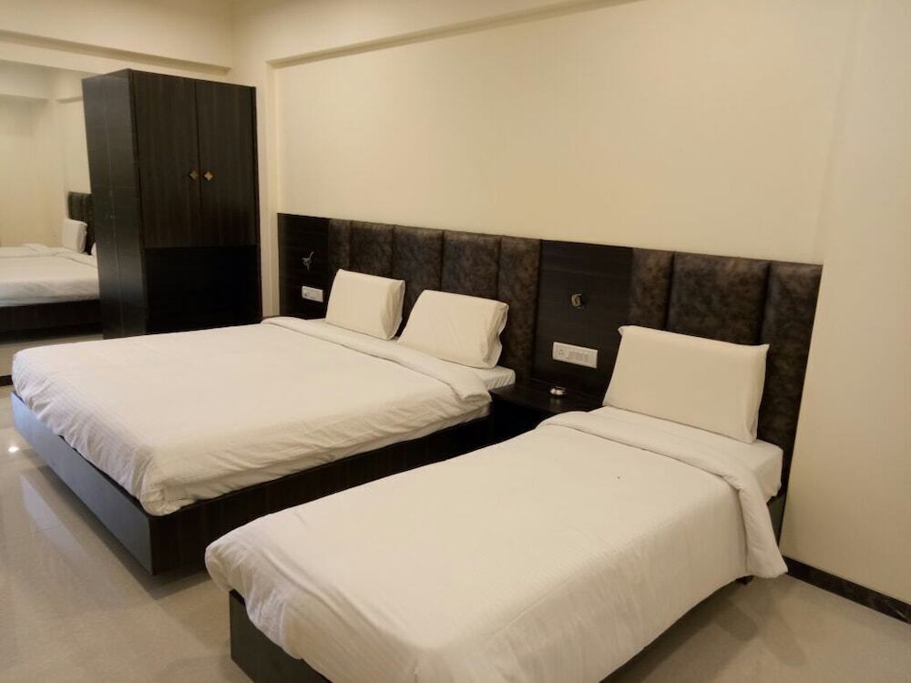 Лонавала: Purohit Holiday Resort
