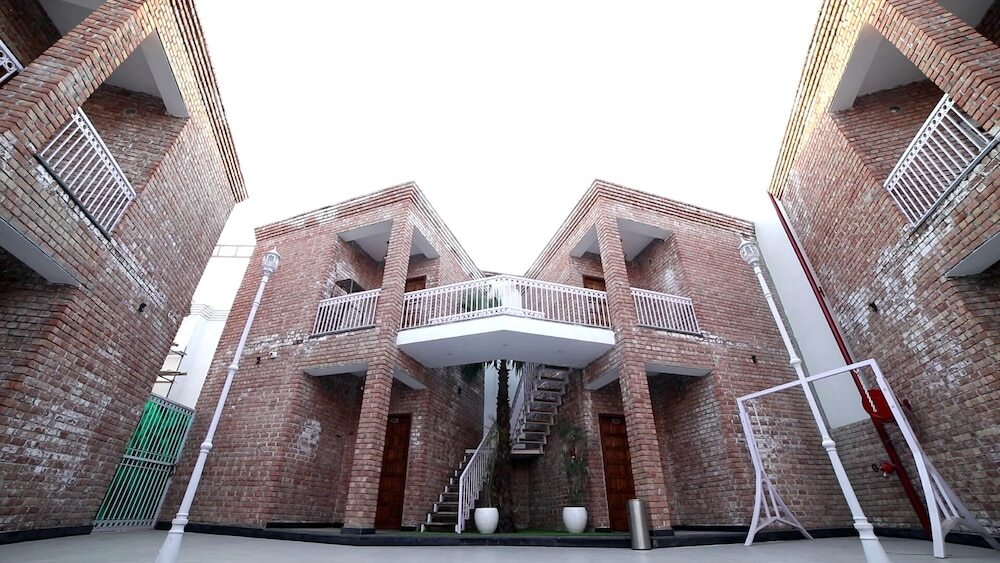 Джинд: Raja Ji hotel and Restaurant
