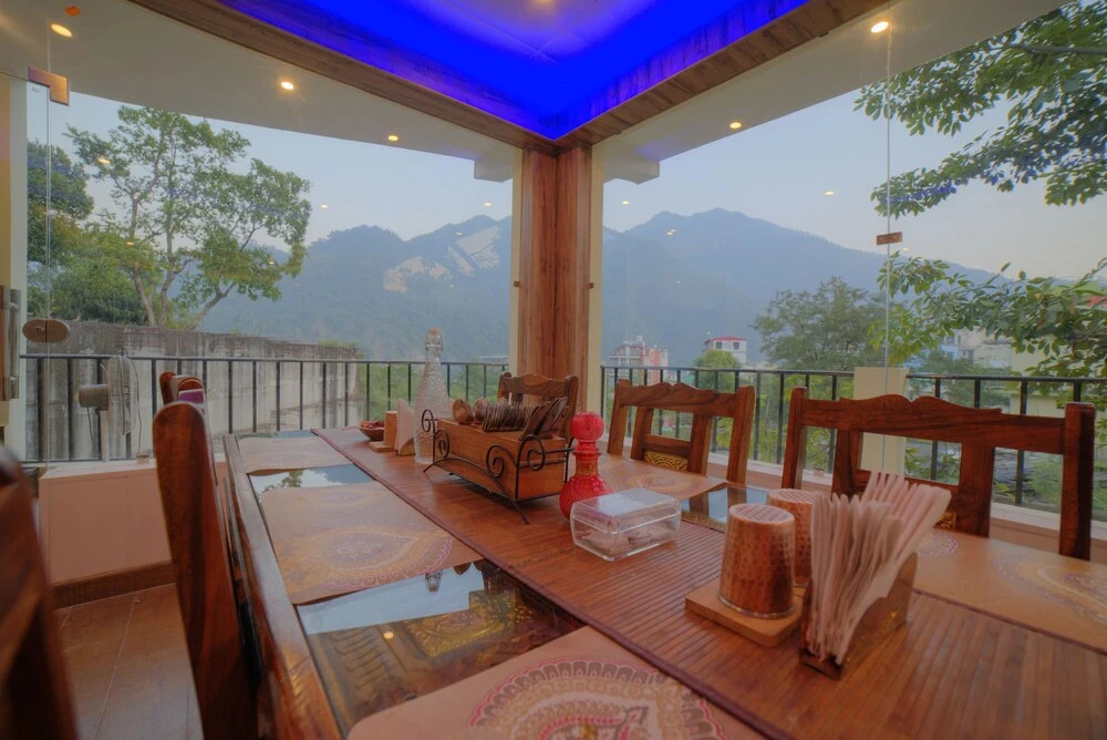 Ришикеш: Yogved Hospitality And Resort