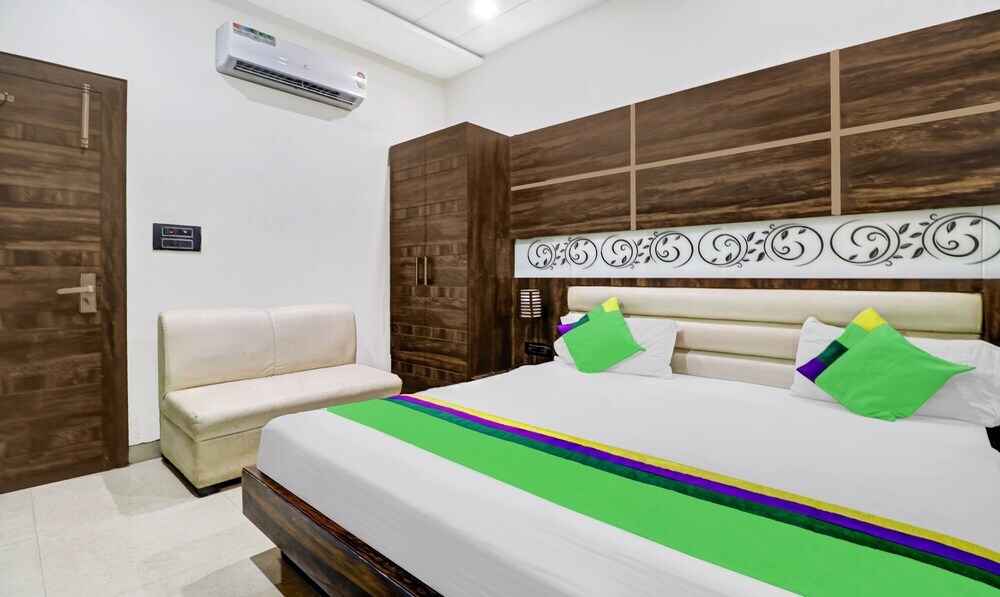 Itsy Hotels Anjali Mahal 500, Mtrs From Mathura Railway Station — фото 4