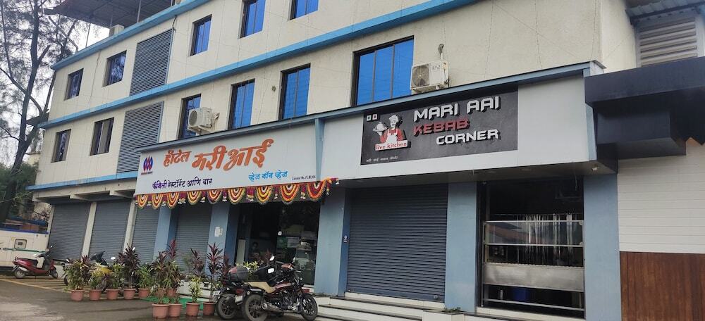 Панвель: hotel mari aai residency