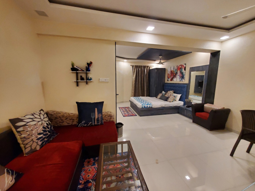 Панвель: hotel mari aai residency