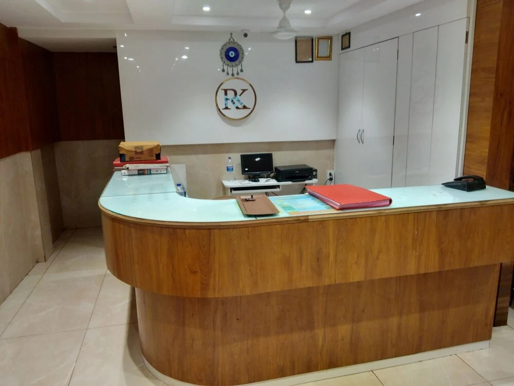 Мумбаи: RK Hotel