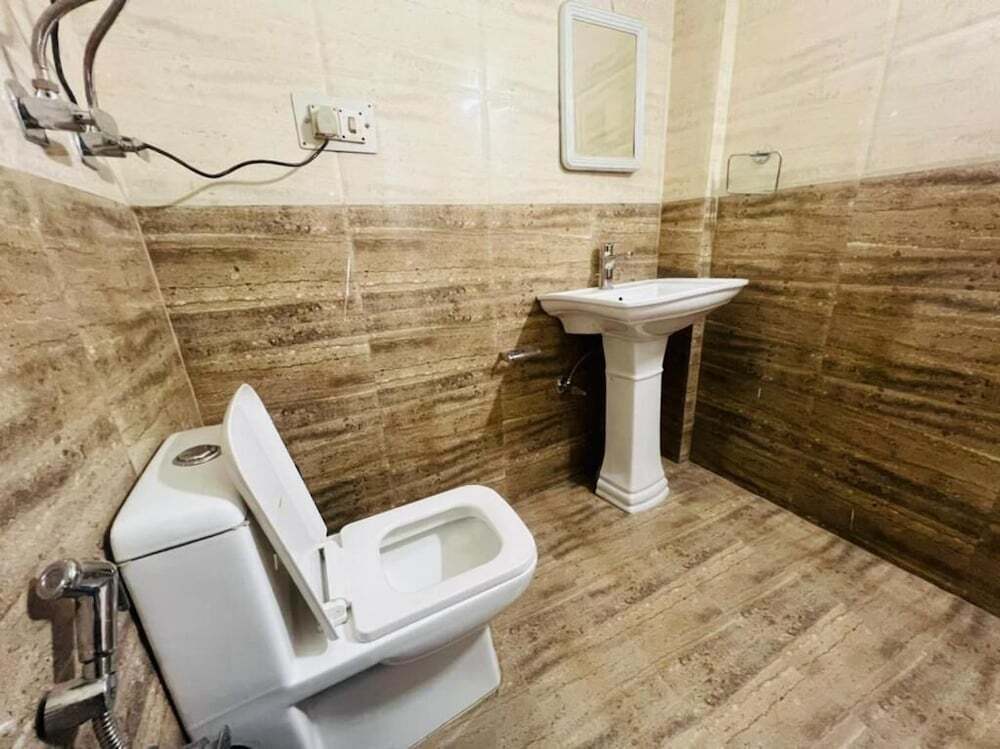 Манали: Hotel Link Way