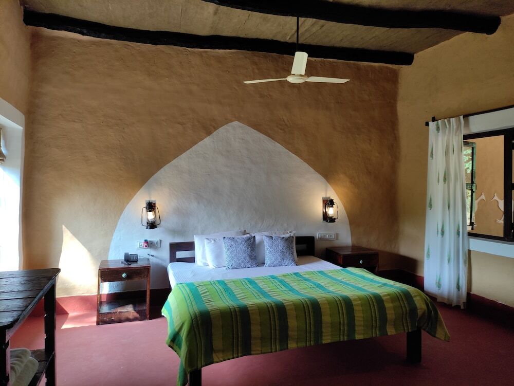 Баихар: Saccharum Safari Lodge