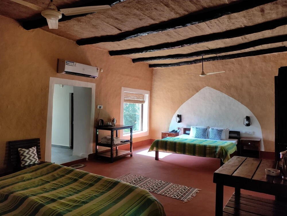 Баихар: Saccharum Safari Lodge