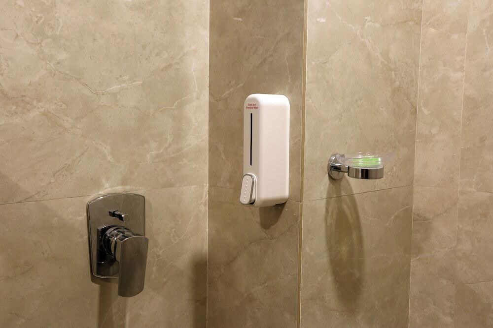 Гуруграм: Hotel Sakura by Maps, GURGAON