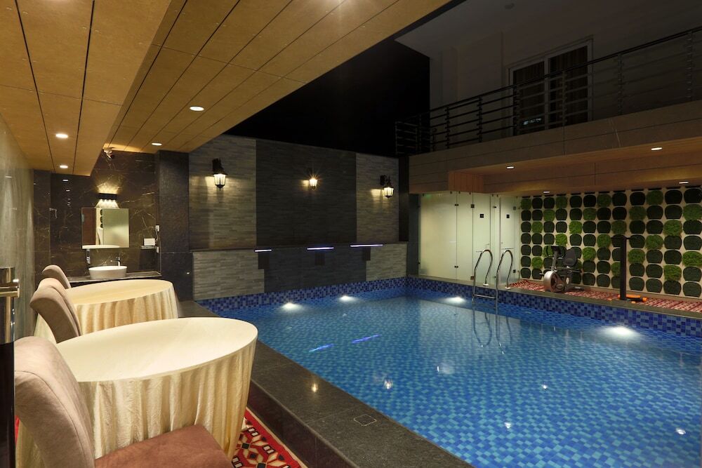 Гуруграм: Hotel Sakura by Maps, GURGAON