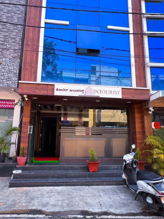 Бангалор: Hotel InTourist by Agira Hotel