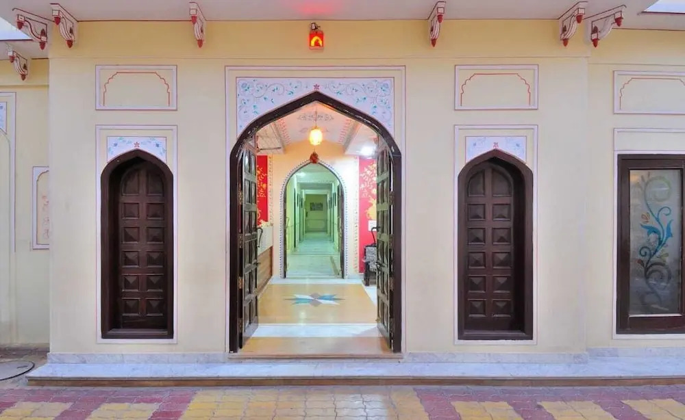 Джайпур: Albana Haveli