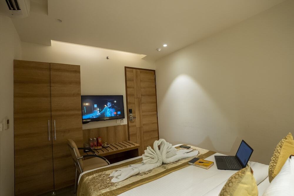 Варанаси: Celebrant Hotel