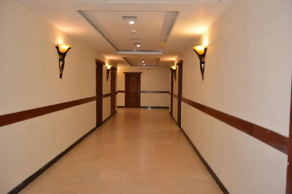 Райпур: The Grand Neelam Hotel