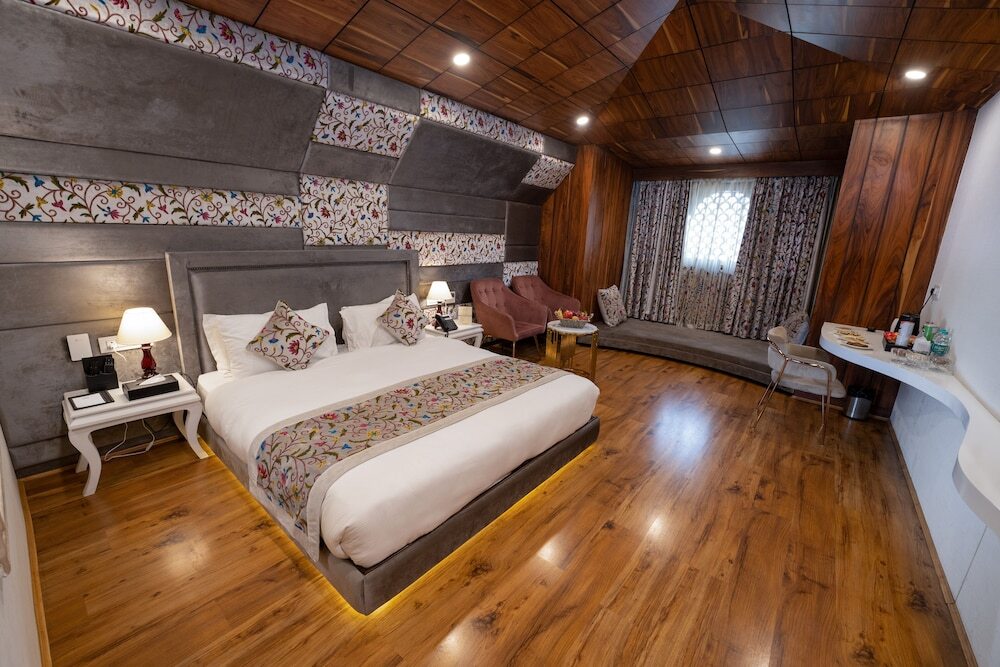 Шринагар: Hotel Snowland Srinagar