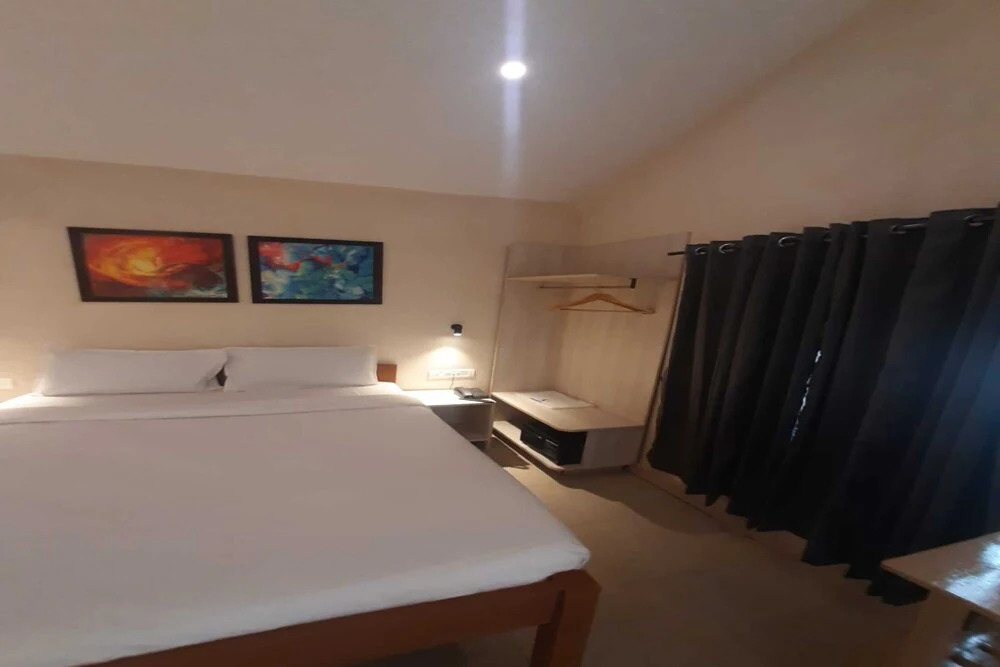 Арамбол: Sandbanks Beach Resort