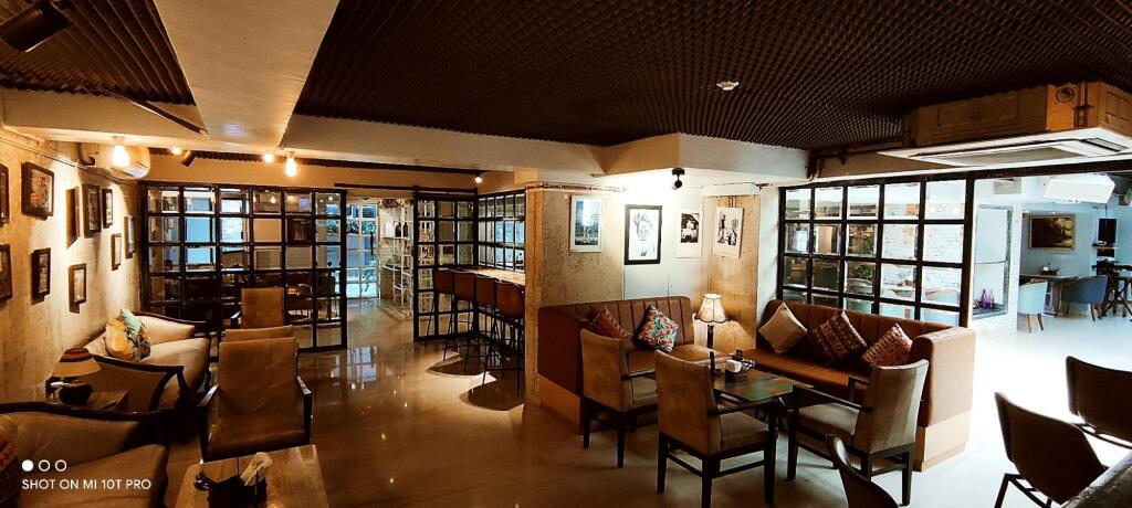 Мумбаи: Bloom Boutique - Bandra