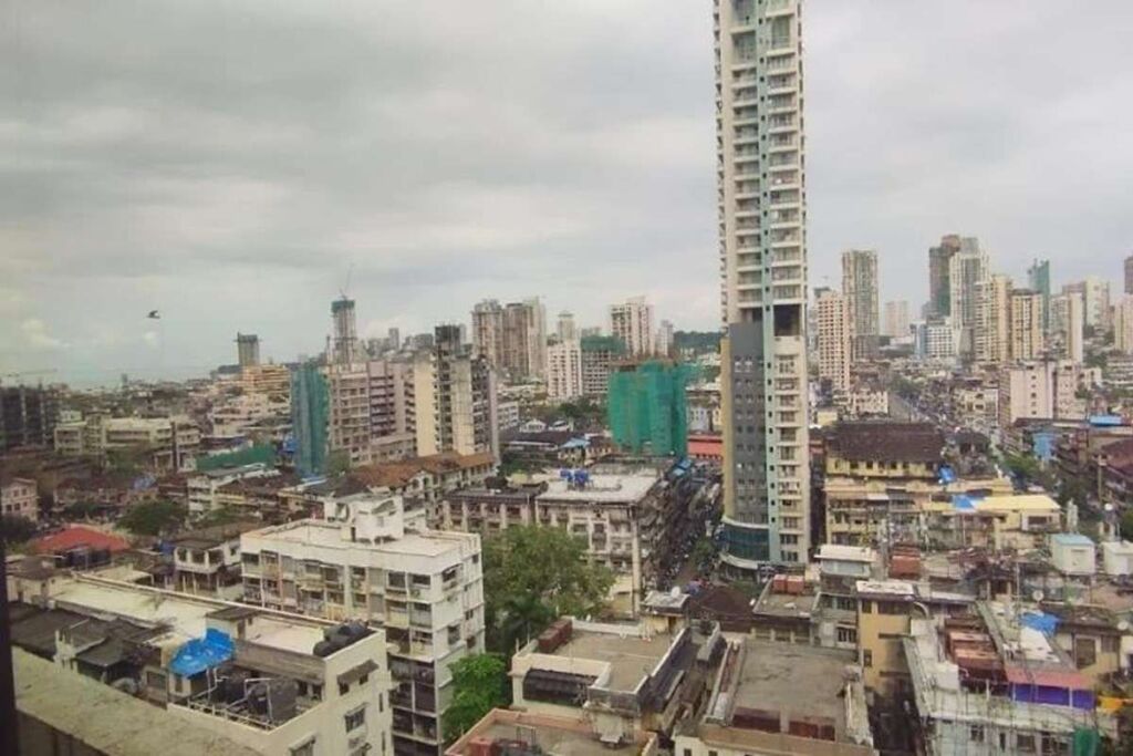 Мумбаи: Adiva Residency Beacon, Grant Road, Mumbai
