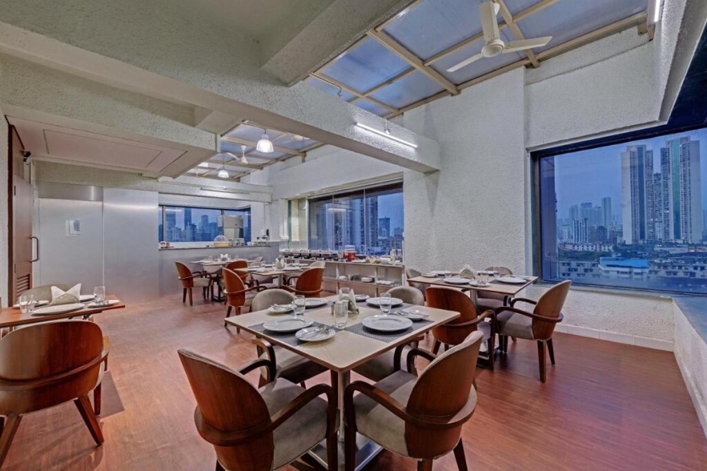 Мумбаи: Adiva Residency Beacon, Grant Road, Mumbai
