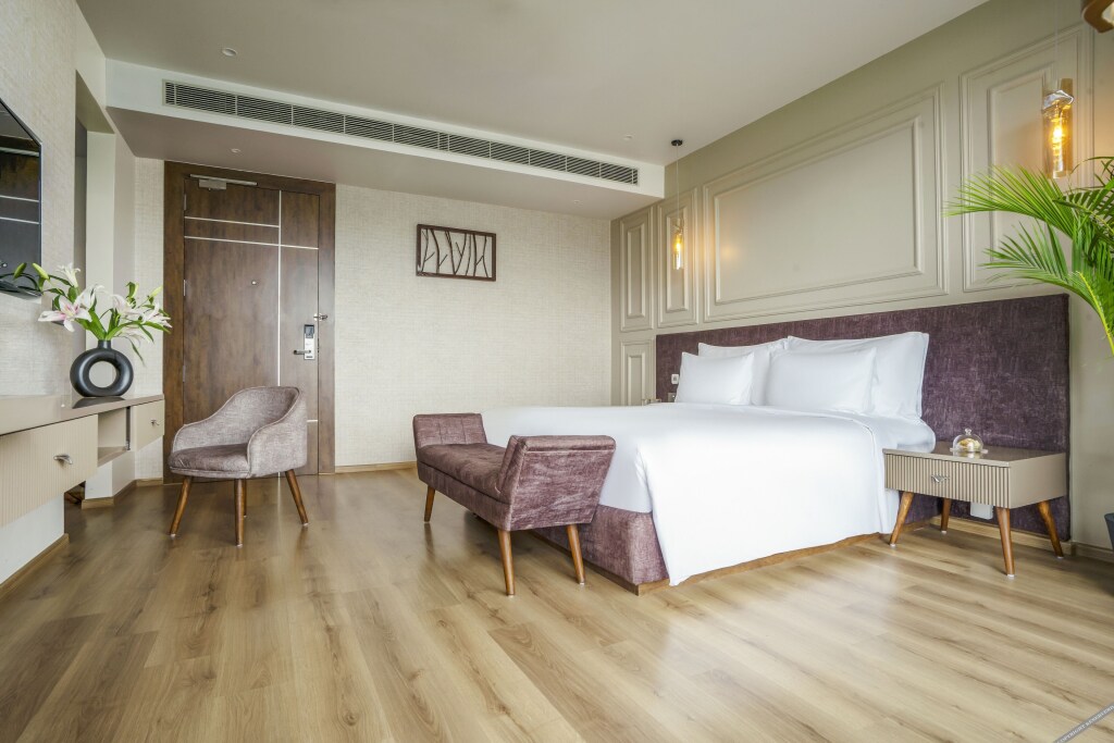 Удаипур: Zana Lake Resort Udaipur