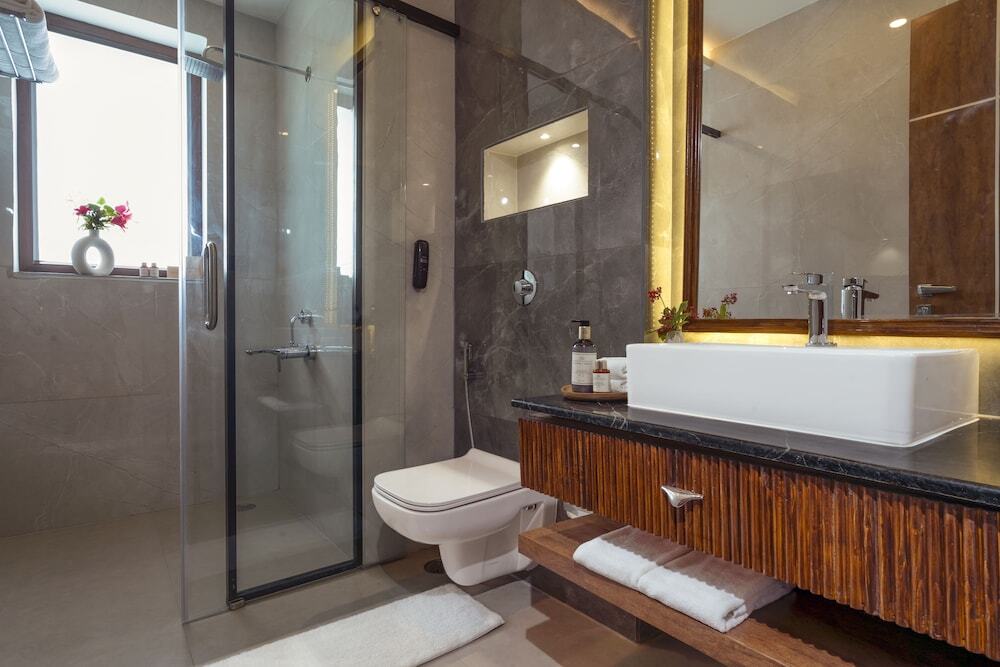 Удаипур: Zana Lake Resort Udaipur