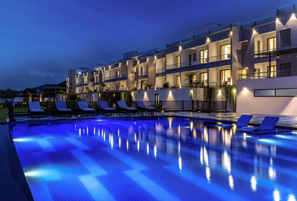 Удаипур: Zana Lake Resort Udaipur