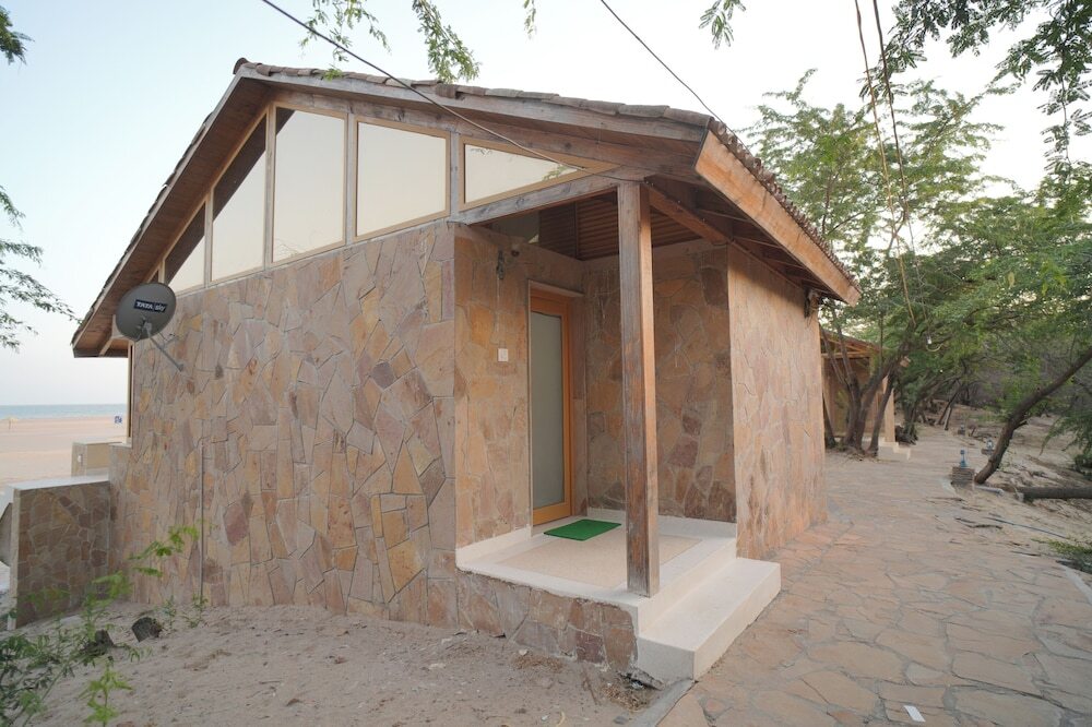 Мандви: Palace Beach Camp