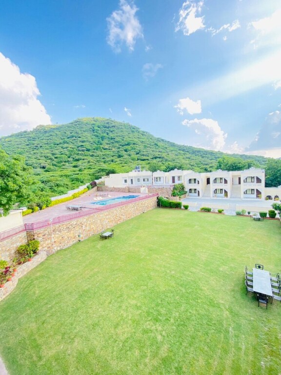 Удаипур: Hill Garden Resort