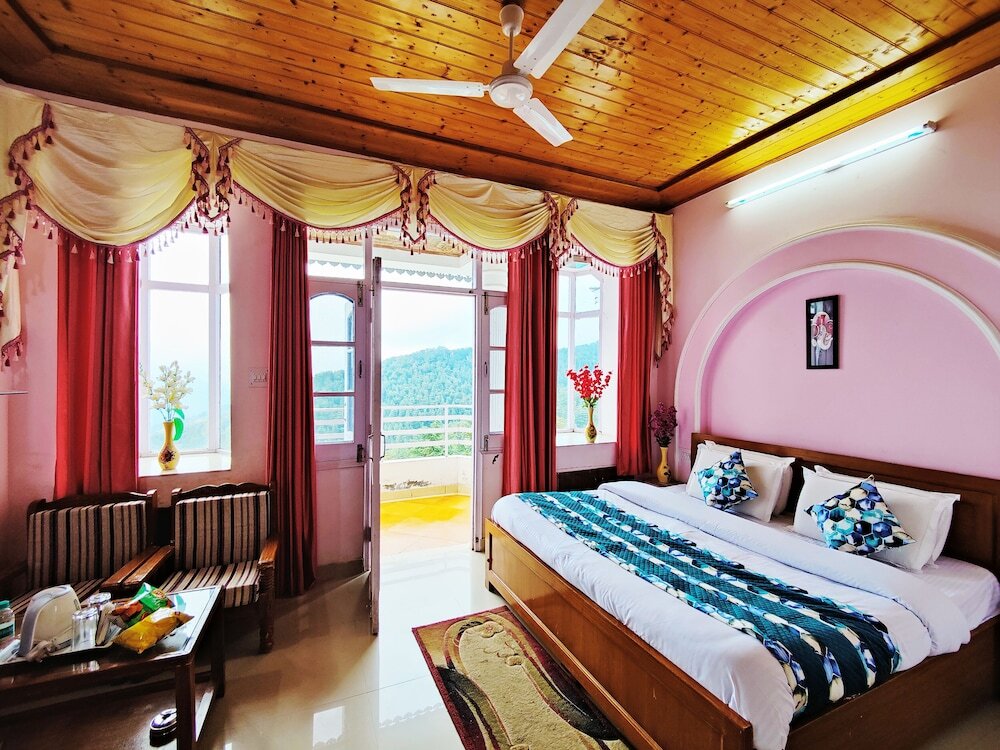 Солан: Hotel Madhuvan
