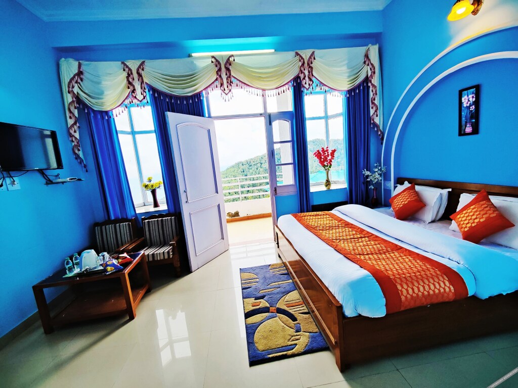 Солан: Hotel Madhuvan