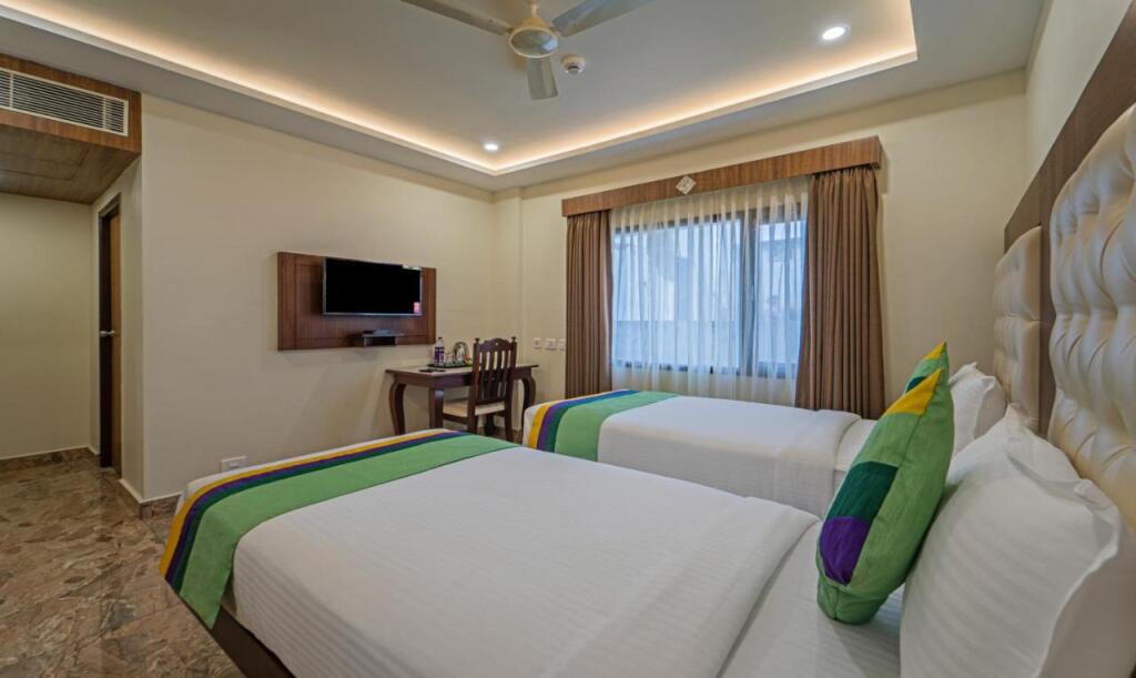 Treebo Aaravi Residency, 800 Mtrs From Promenade Beach — фото 2