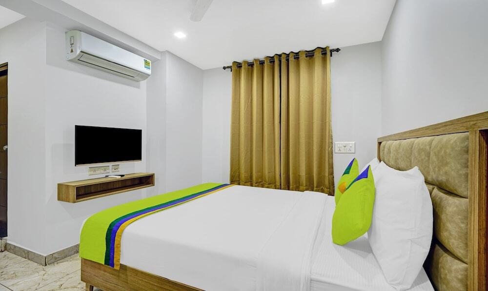 Бангалор: Treebo Elmas Grand