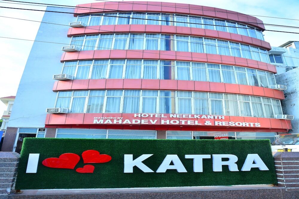 Катра: Hotel Neelkanth Mahadev Hotel & Resorts