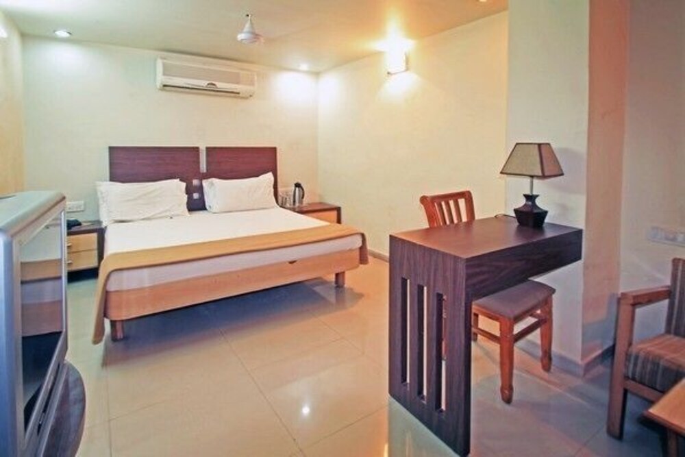 Катра: Hotel Neelkanth Mahadev Hotel & Resorts