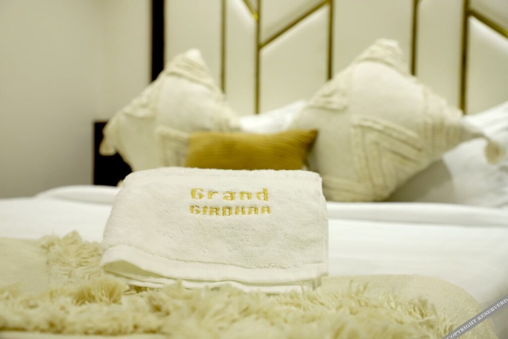 Индаур: Hotel Grand Girdhar