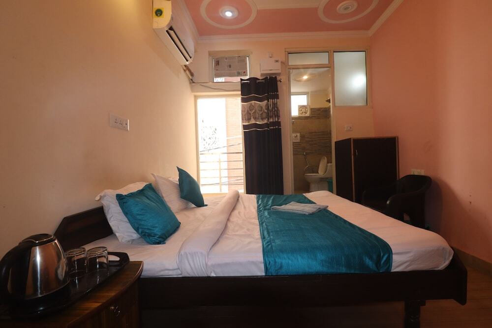 Ришикеш: Triple one Hostels and Hotels