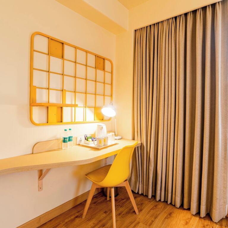 Катра: Bloom Hotel - Jammu