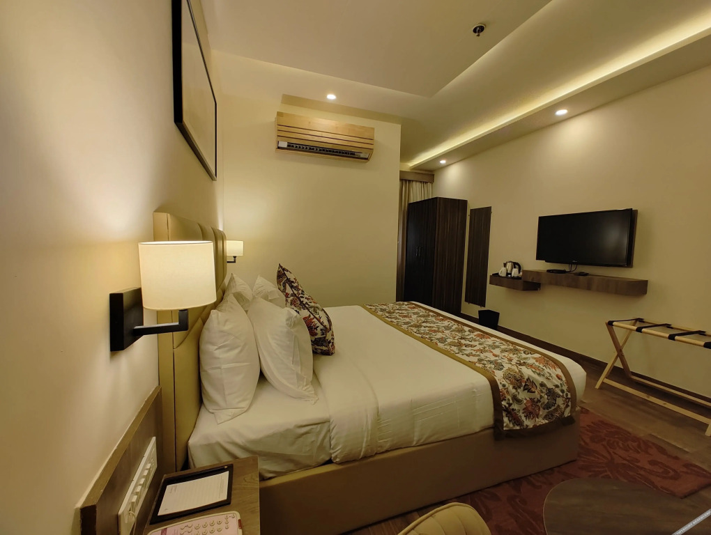 Большая Нойда: Regenta Inn Greater Noida