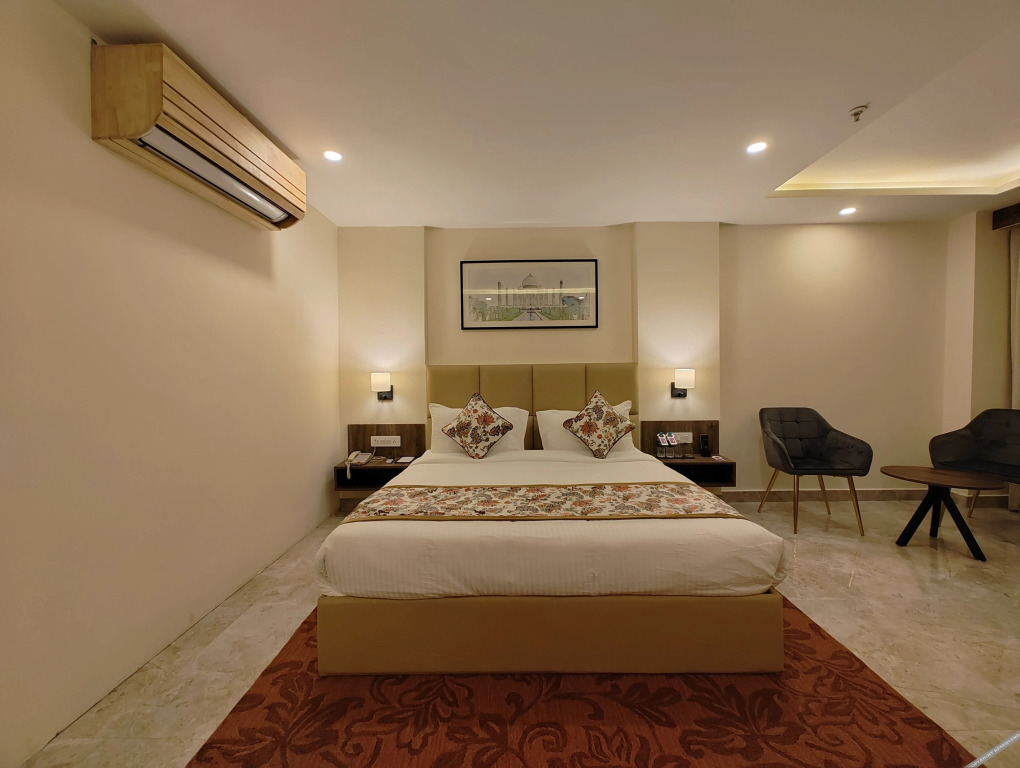 Большая Нойда: Regenta Inn Greater Noida