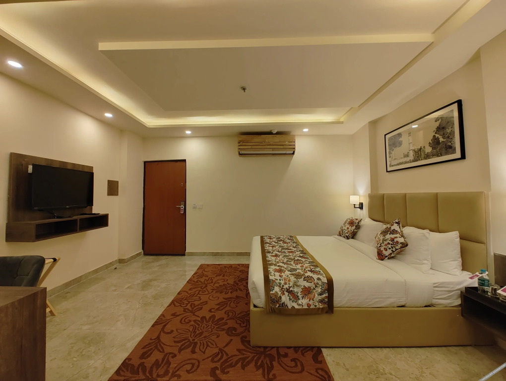 Большая Нойда: Regenta Inn Greater Noida
