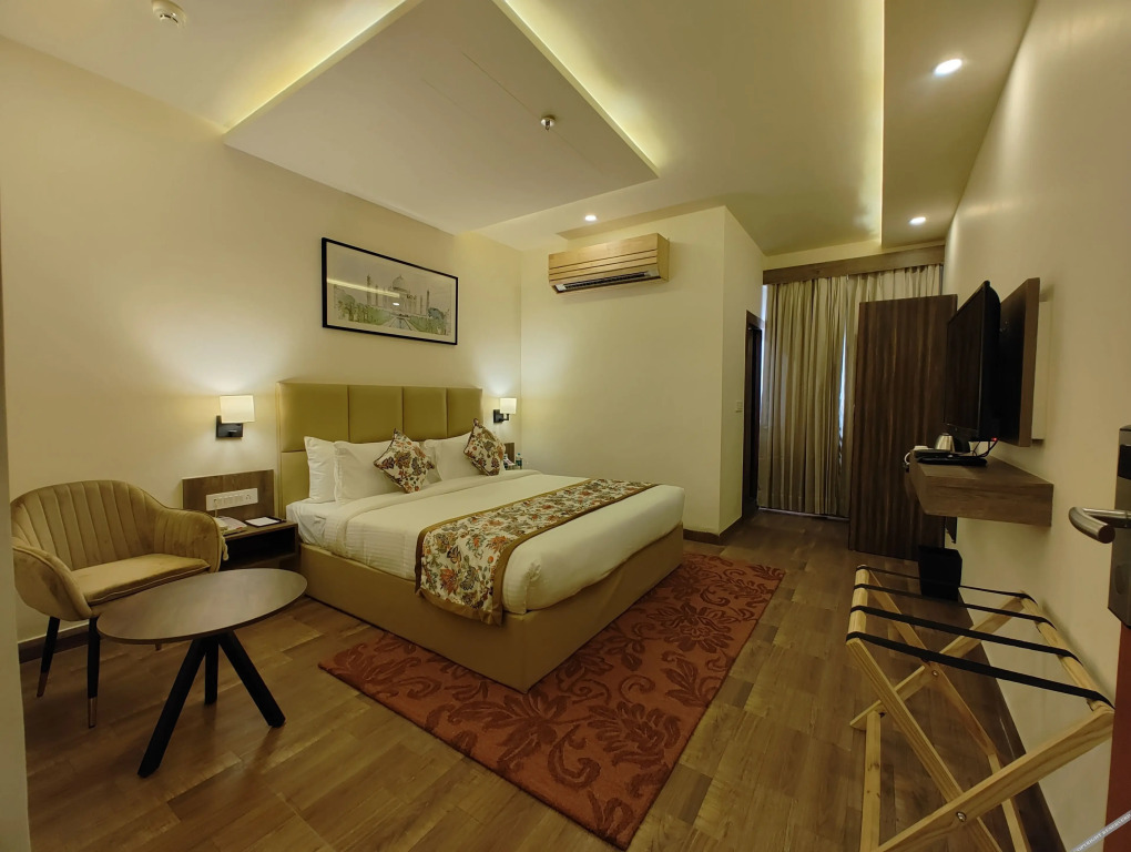 Большая Нойда: Regenta Inn Greater Noida