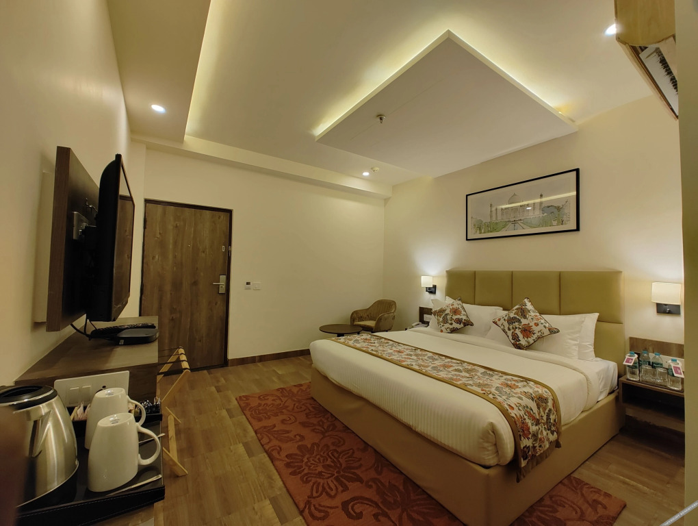 Большая Нойда: Regenta Inn Greater Noida