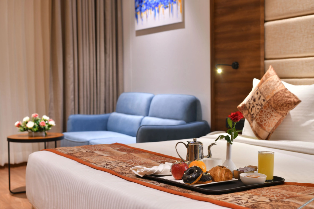 Большая Нойда: Regenta Inn Greater Noida