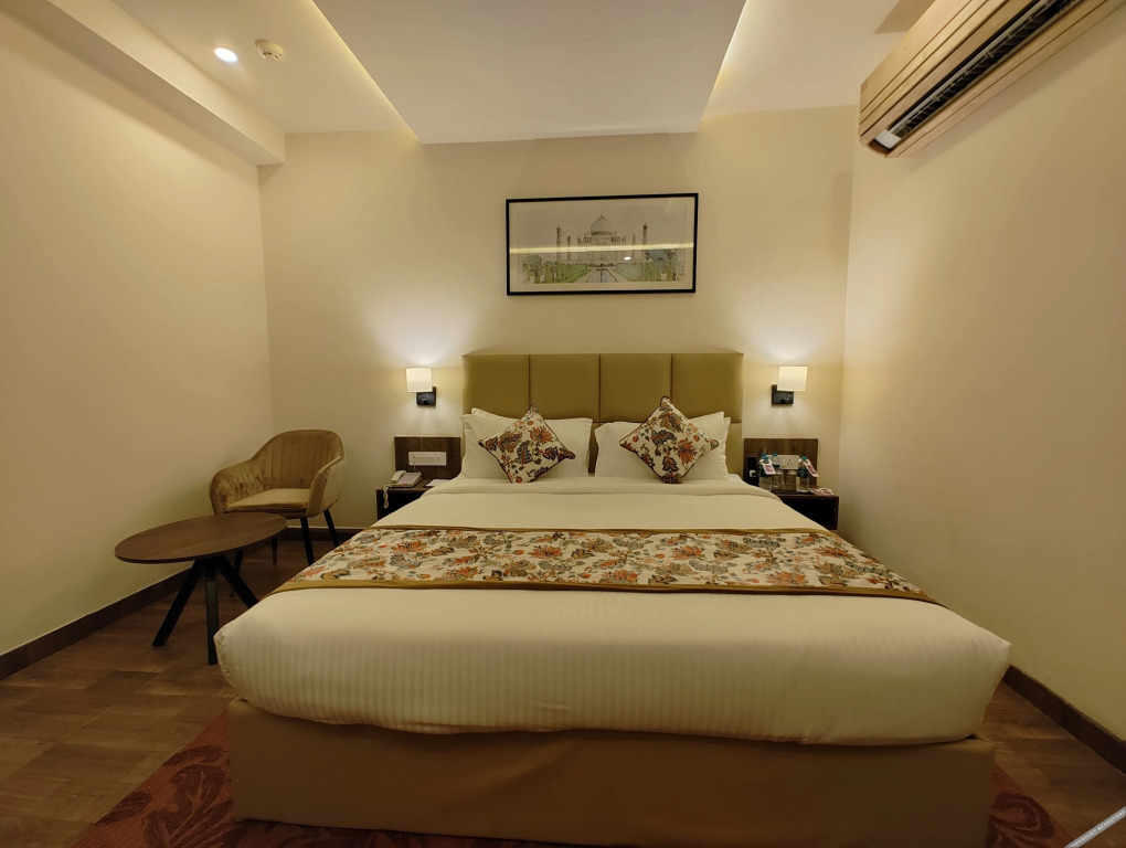 Большая Нойда: Regenta Inn Greater Noida
