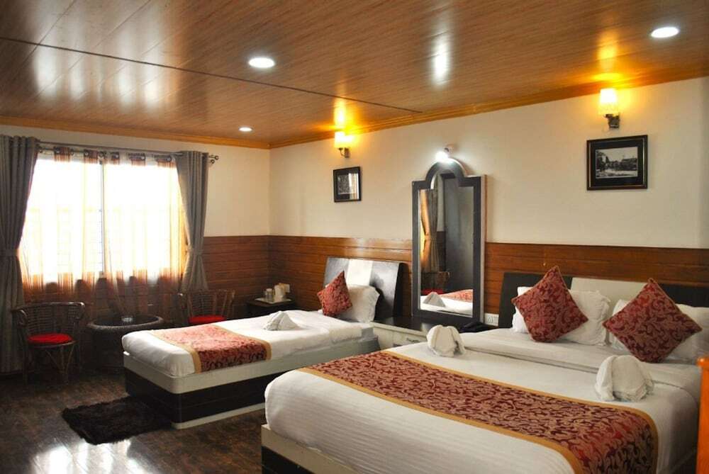 Дарджилинг: Goroomgo Kasturi Palace Darjeeling