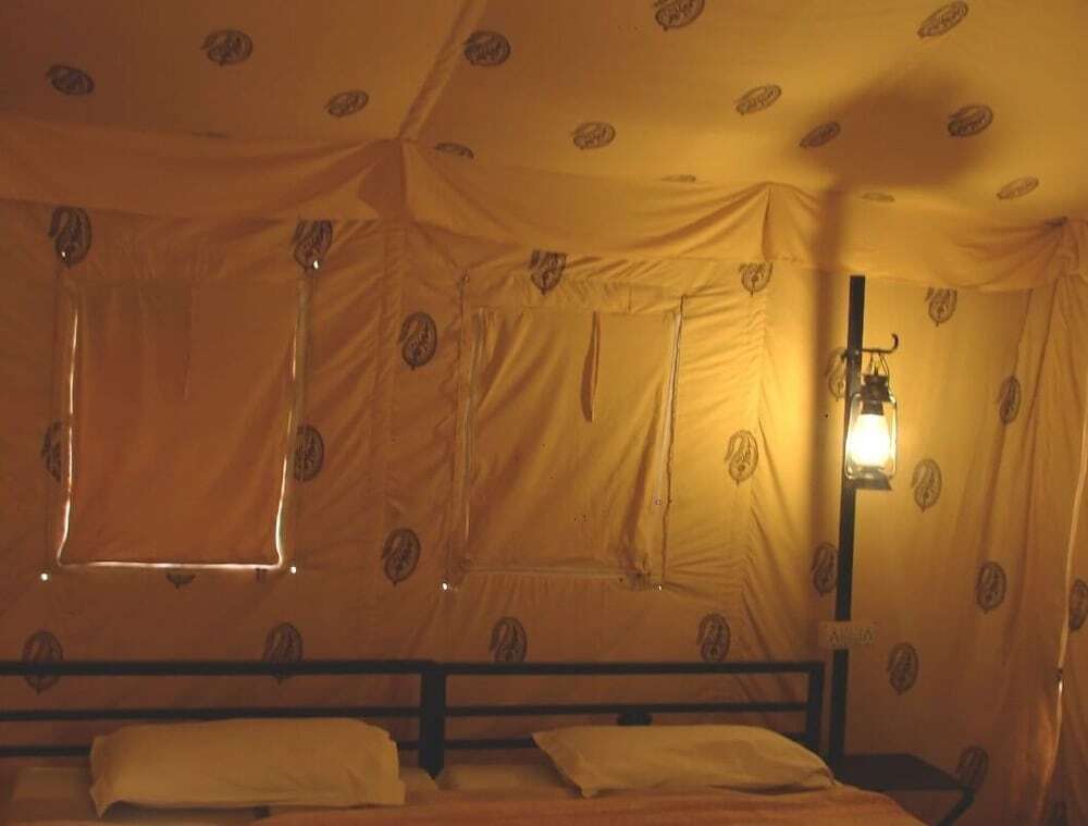 Джодхпур: Camp Thar Osian