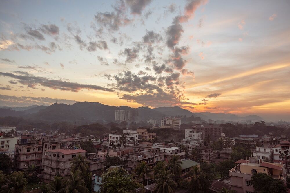 Гувахати: The Greenwood Guwahati