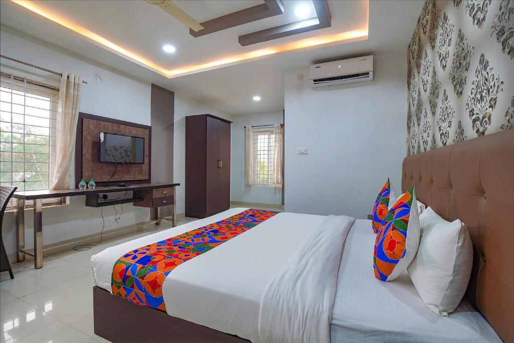 Бангалор: Krishna's Landmark Business Hotel