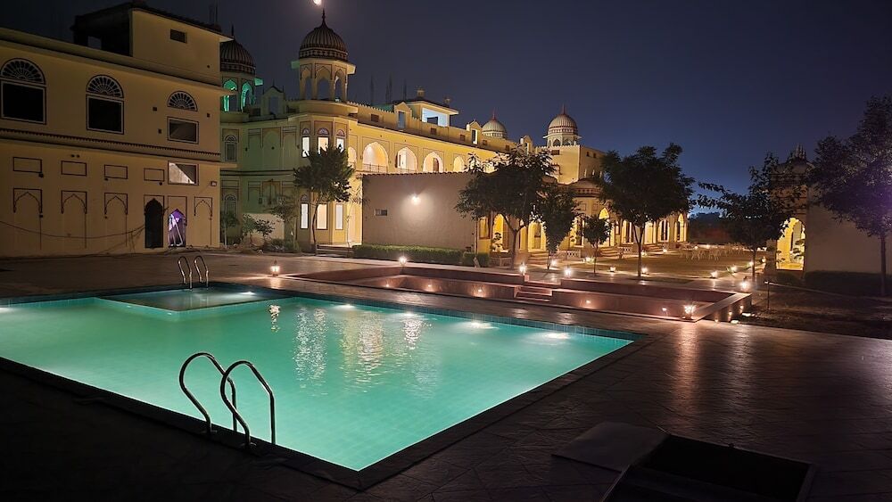 Фатехпур-Сикри: The Grand Barso - A luxury heritage