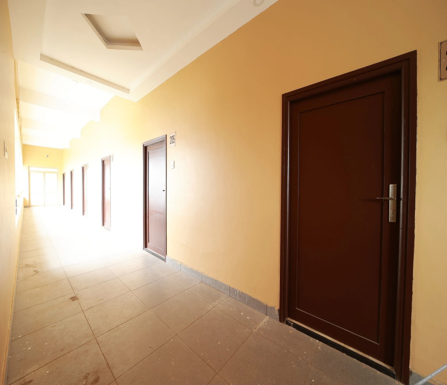 Карур: Valluvar Residency